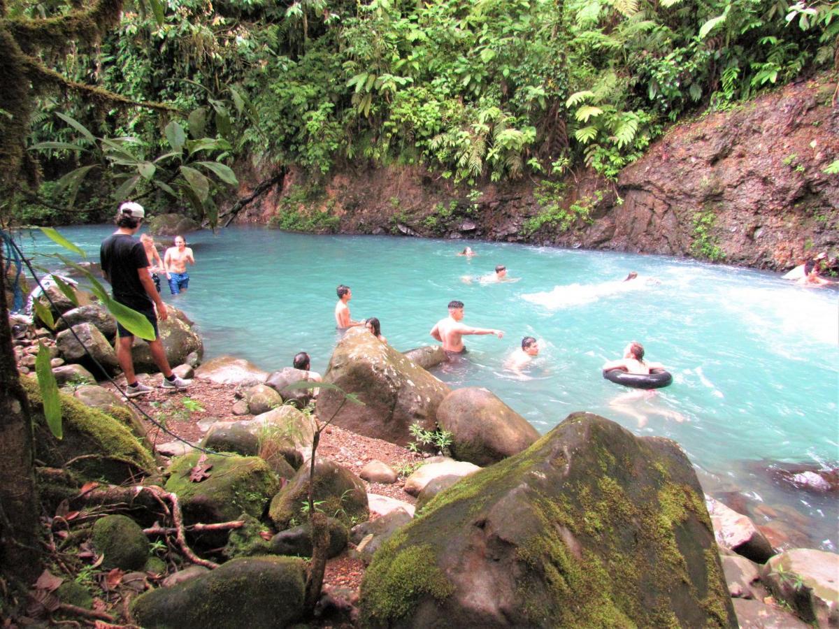 Posada Rio Celeste La Amistad Bed & Breakfast Exterior photo